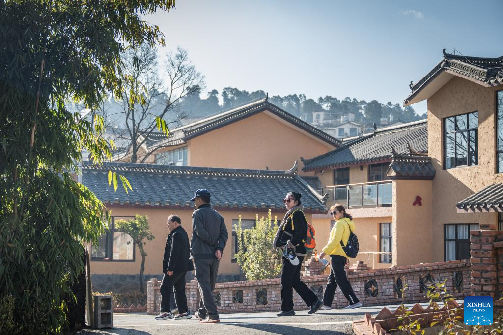 Cidade chinesa de Qujing transforma vantagens ecológicas em recursos turísticos