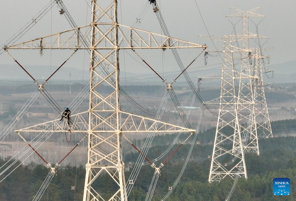Concluídas as obras principais da linha de transmissão de energia de 500 kV em Anhui
