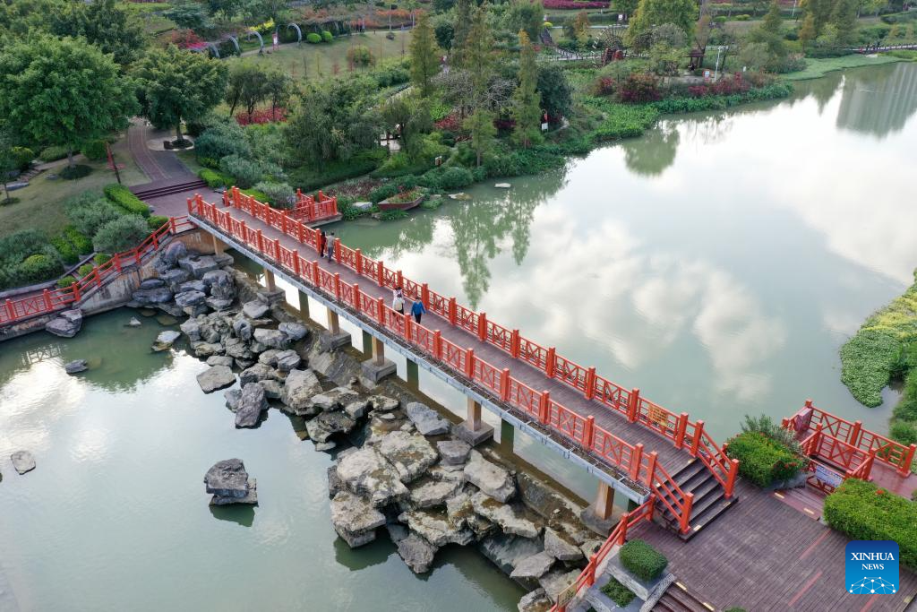 Xinhua/Lu Boan