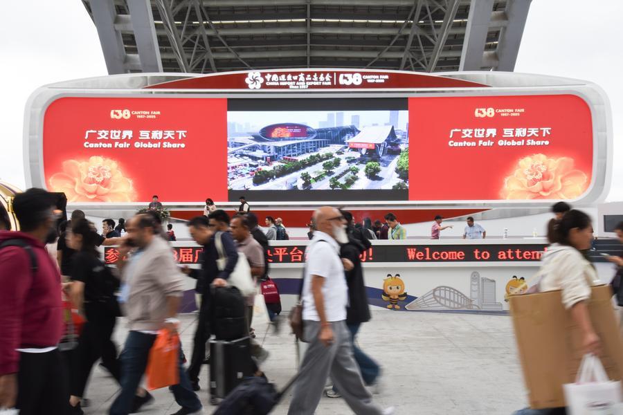 (Multimídia) Guangdong registra recorde de comércio exterior de US$ 1,36 trilhão em 2025