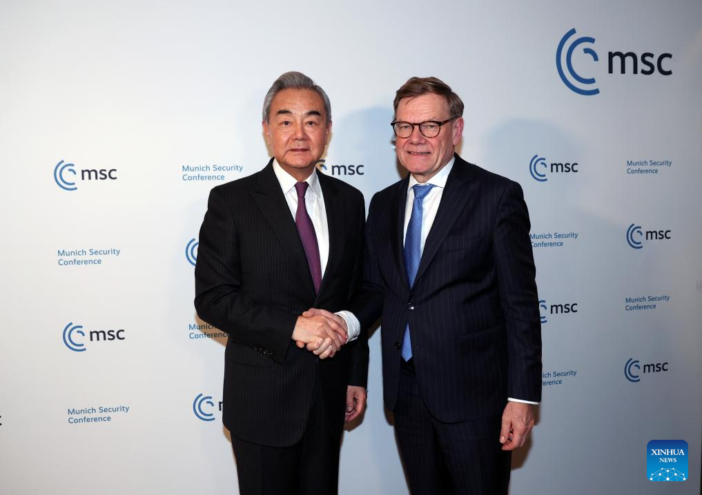 Chanceler chinês pede que China e Alemanha se oponham conjuntamente ao unilateralismo