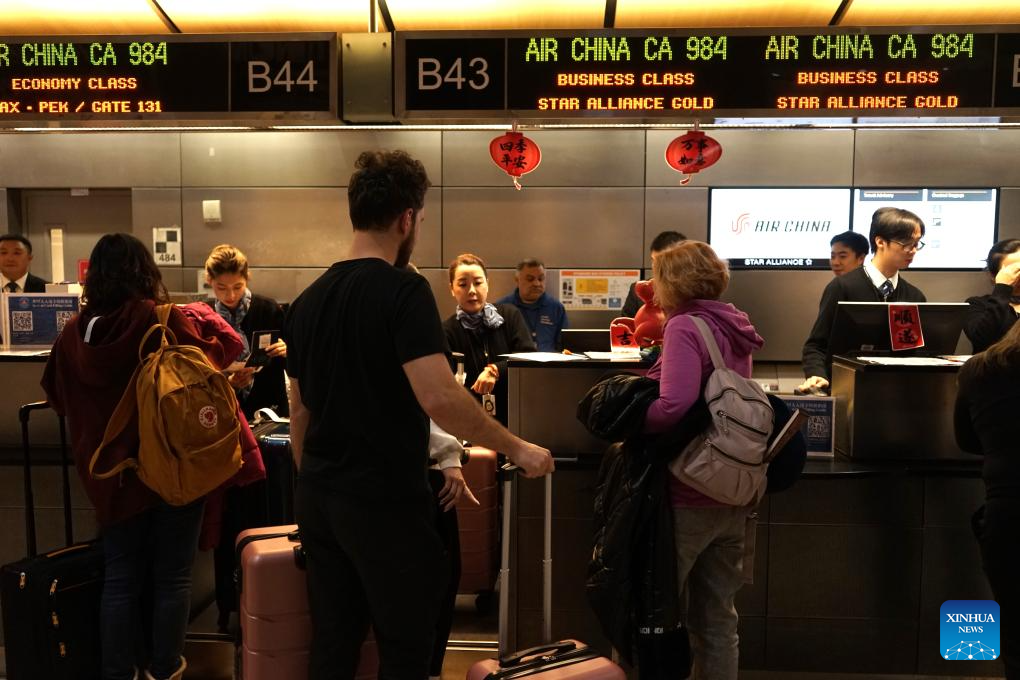 Turistas americanos embarcam em viagens à China para vivenciar a Festa da Primavera