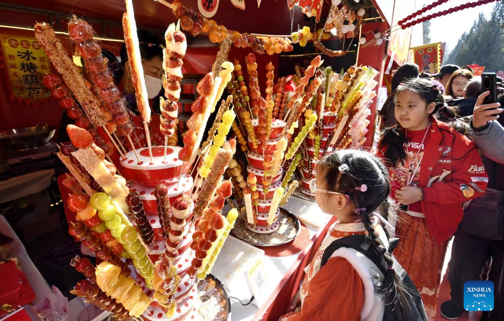 Feiras de templo abrem em Beijing para celebrar a Festa da Primavera