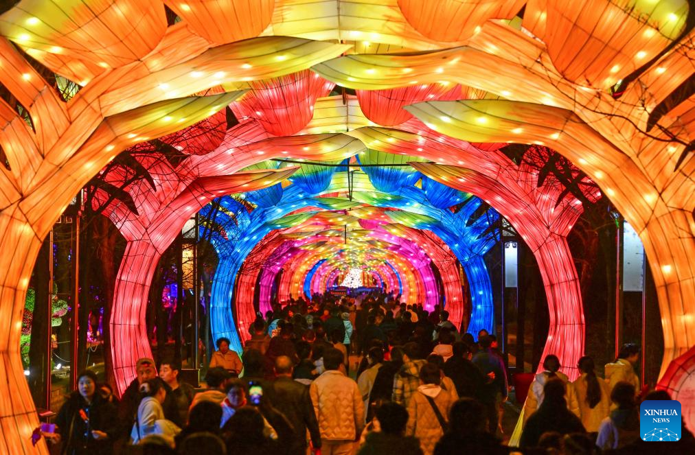 China registra aumento no consumo cultural e turístico durante a Festa da Primavera