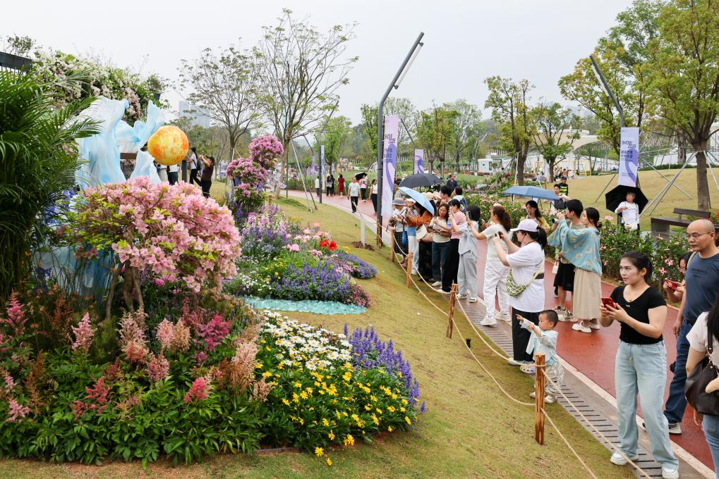 Exposição de flores da Grande Área da Baía começa em Shenzhen, na província chinesa de Guangdong