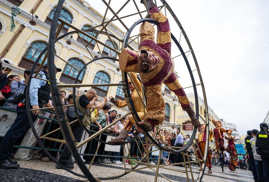 (Multimídia) Desfile Internacional de Macau destaca Rota Marítima da Seda como ponte cultural