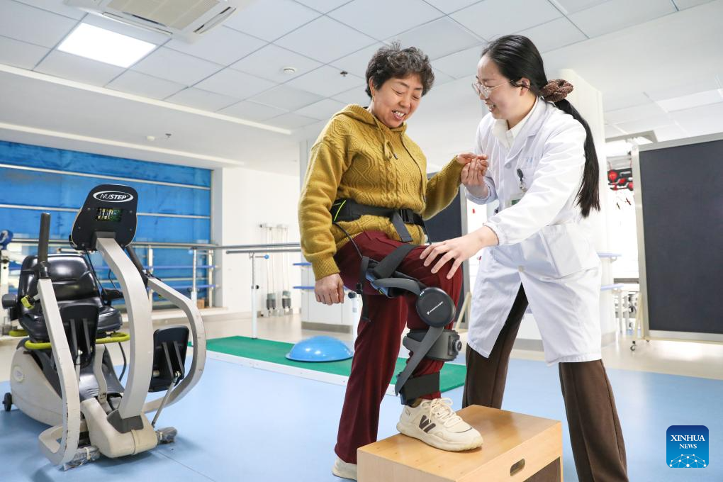 China celebra Dia Mundial da Saúde com diversas atividades pelo país