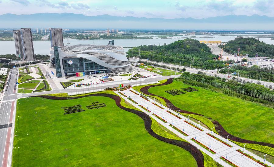 Cooperação China-Árabe contribui para corredores abertos e resiliência coletiva