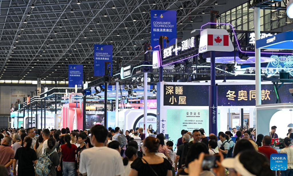 6ª Exposição Internacional de Produtos de Consumo da China chega ao fim em Hainan, no sul da China
