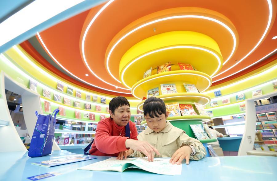 (Multimídia) China lança semana nacional da leitura