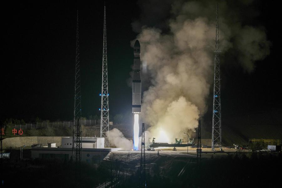 (Multimídia)  China lança satélite paquistanês