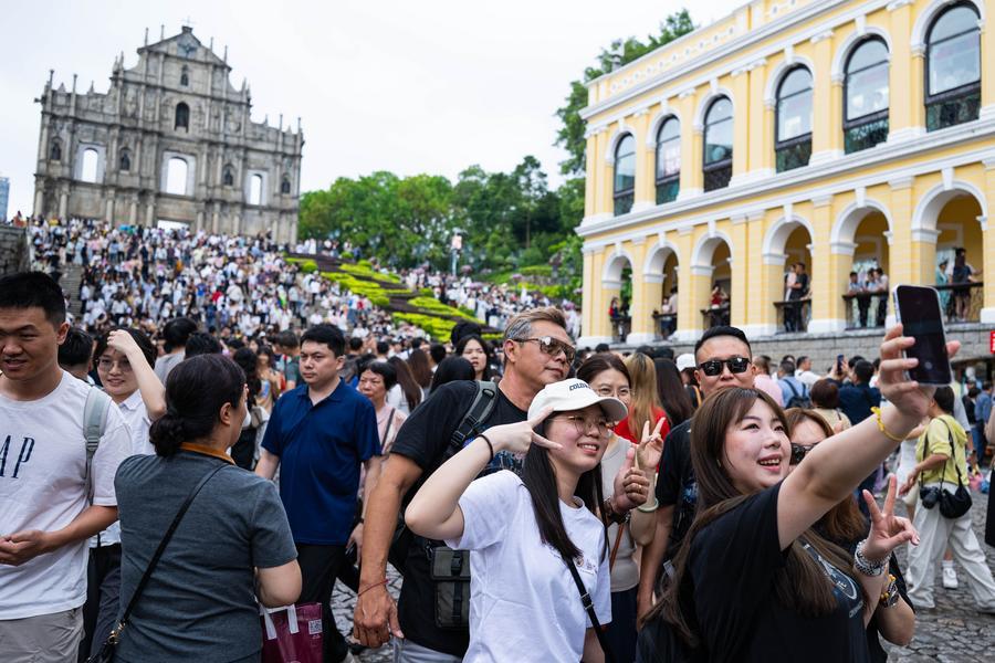 (Multimídia) Vida lenta revela novos encantos de Macau em meio à agitação do feriado do Dia do Trabalhador